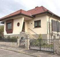 EFH im Bungalowstil mit Garten in Roßleben