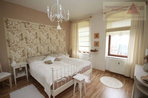 Schlafzimmer - Etagenwohnung mit 61,50 m&sup2; in Annaberg-Buchholz zur Miete