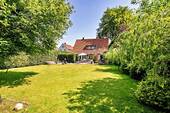 Blick aus dem Garten - 