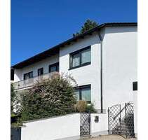 Einfamilienhaus in Traumlage - 729.000,00 EUR Kaufpreis, ca.  235,00 m² Wohnfläche in Nittendorf (PLZ: 93152) Undorf