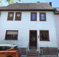 Stadthaus mit Garten in Wiehe - 40.000,00&nbsp;EUR Kaufpreis, ca.&nbsp; 110,00&nbsp;m&sup2;&nbsp;Wohnfl&auml;che in Wiehe (PLZ: 06571)