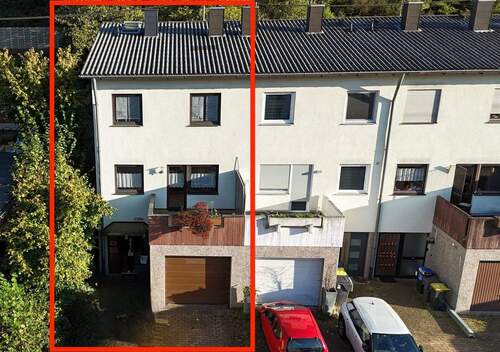 Außenansicht - Einfamilienhaus in Saarbrücken-Scheidt mit Garage und Garten