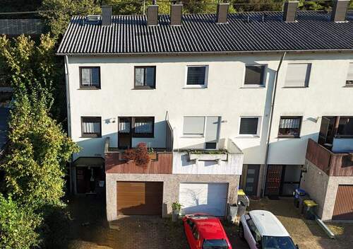 Außenansicht - 5 Zimmer Einfamilienhaus zum Kaufen in Saarbrücken