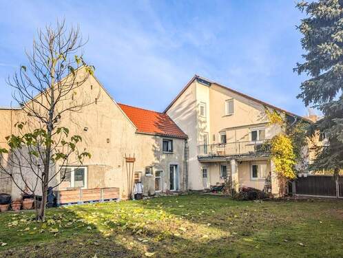 Hausansicht - Einfamilienhaus mit 284,40 m&sup2; in Naunhof zum Kaufen