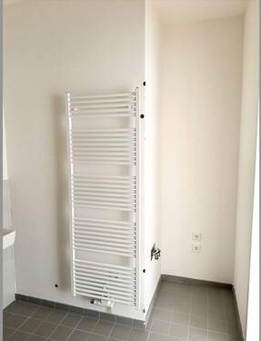 Praktische Nische für Waschmaschine und Trockner - 