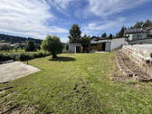 sonnige Terrasse mit schönem Blick - 