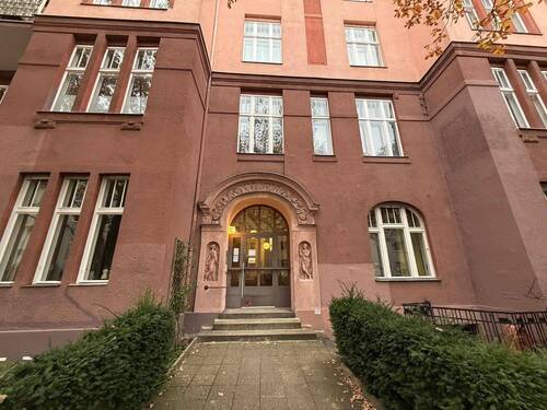Bild 2 - 2 Zimmer Etagenwohnung zum Kaufen in Berlin