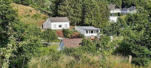 Seitenansicht - 3 Zimmer Einfamilienhaus zum Kaufen in Dahlem