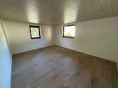 Kinderzimmer im Erdgeschoss - 