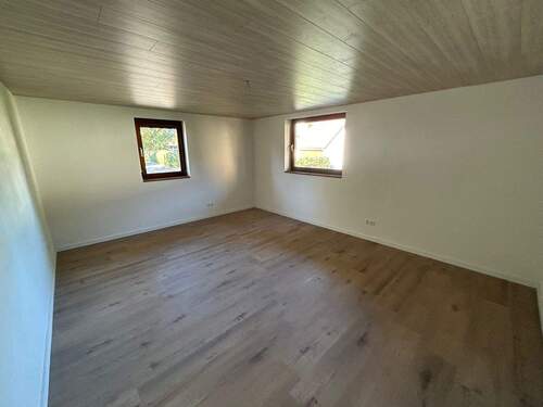 Kinderzimmer im Erdgeschoss - 