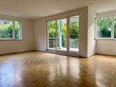 Wohnzimmer - 4 Zimmer Etagenwohnung zum Kaufen in Berlin