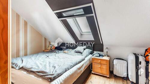 1. OG Elternschlafzimmer 1 - 