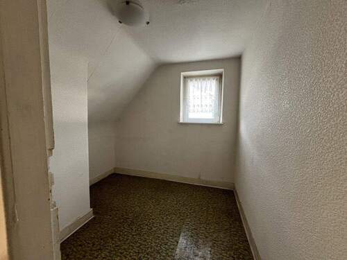 Kind 1 Abstellraum - 