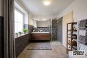 Bad Einrichtungsbeispiel - 2 Zimmer Etagenwohnung in Jettingen-Scheppach