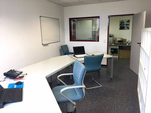 Büroraum mit 12 Monaten Mindestlaufzeit - Büro zur Miete in Würselen