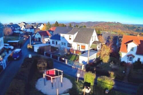 Luftbild - Doppelhaushälfte mit 115,00 m&sup2; in Elsterberg zum Kaufen