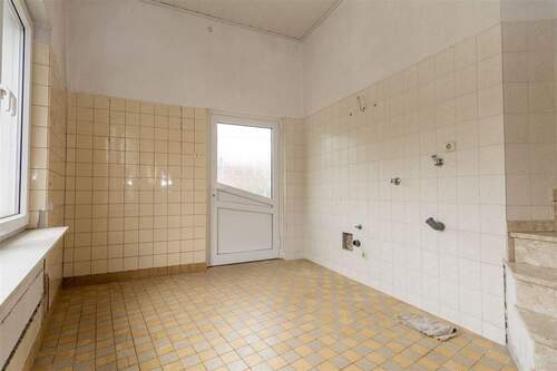 ehemaliger Laden Erdgeschoss - 