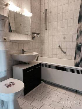 Bad - Etagenwohnung mit 57,00 m&sup2; in Albstadt zum Kaufen