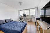 Schlafzimmer - 2 Zimmer Etagenwohnung zum Kaufen in München