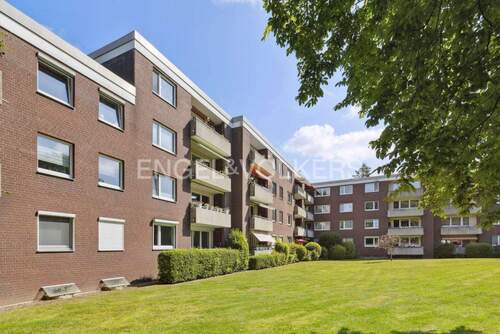 Westansicht Sommer - Gepflegte 3-Zimmer-Eigentumswohnung für Anleger und Eigennutzer