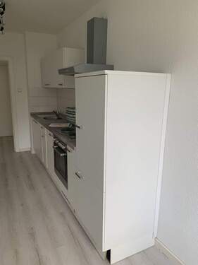 3.) Einbauküche.jpg - 2 Zimmer Etagenwohnung in Hamburg