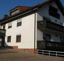 3-ZKB-DG-Mietwohnung mit EBK und Garage - Lambsborn