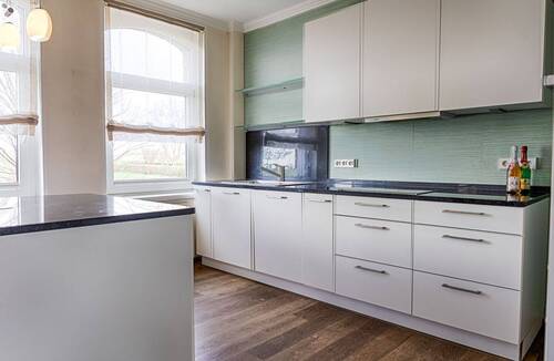 Küche - 7 Zimmer Einfamilienhaus zum Kaufen in Wunstorf