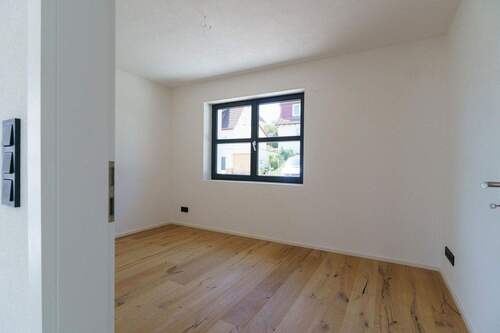Zimmer 3 - 