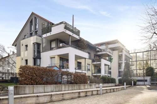 Westansicht - Am Salonwald zuhause: Charmante 3-Zimmer-Wohnung mit Balkon