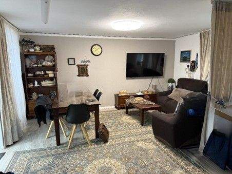 Wohnen/Essen - 5 Zimmer Doppelhaushälfte zum Kaufen in Nürnberg