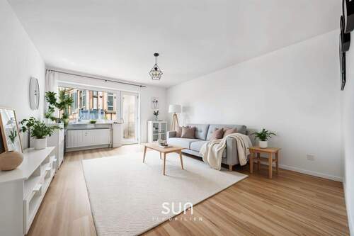 WOHNZIMMER - 3 Zimmer Etagenwohnung zum Kaufen in Wiesbaden