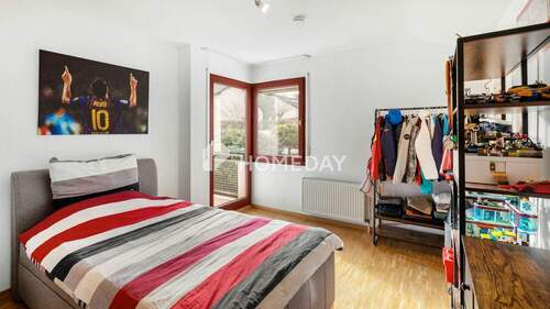 1. OG Schlafzimmer 4 1 - 