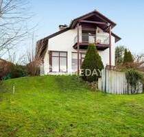 Großzügig, hell, einladend - Ihr Traumhaus mit Blick auf den Petersberg und Drachenfels - Bonn Heiderhof