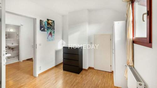 1. OG Schlafzimmer 2 2 - 