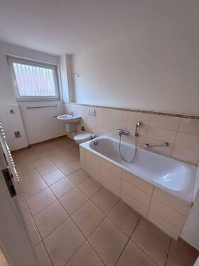 Vollbad ensuite - 3 Zimmer Etagenwohnung zur Miete in Quickborn