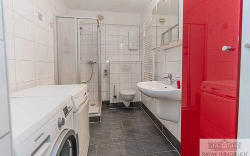 Duschbad - Etagenwohnung mit 57,50 m&sup2; in Solingen zur Miete