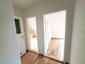 Flur - Etagenwohnung mit 58,00 m&sup2; in Bremerhaven zum Kaufen