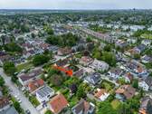 Grundstückshäfte zur Bebauung mit DHH - Grundstück zu Bebauung mit DHH 