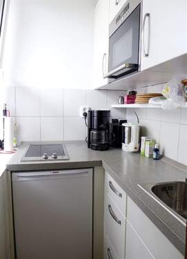 Küchenzeile mit Fenster - 