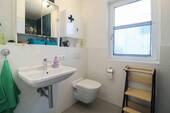 Badezimmer EG Bild 1 - 
