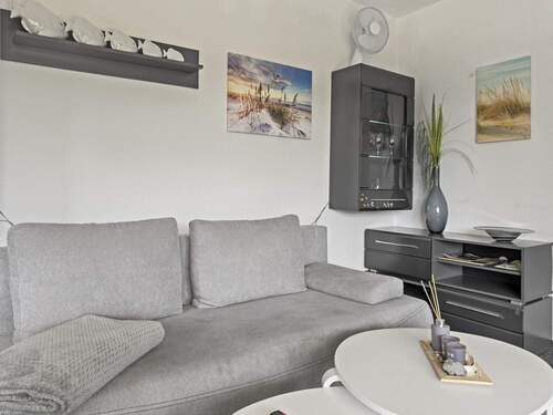 Wohnbereich - 2 Zimmer Etagenwohnung in Lübeck