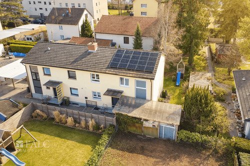 Außenansicht - 4 Zimmer Doppelhaushälfte zum Kaufen in Ottobrunn