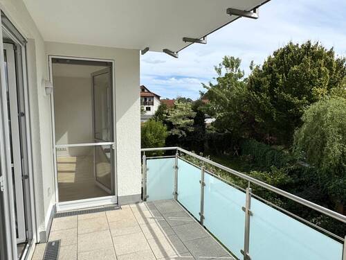 Südbalkon.jpg - Helle und moderne 3-Zimmer-Wohnung mit Südbalkon und PKW-Garage in beliebter Lage von Möhrendorf