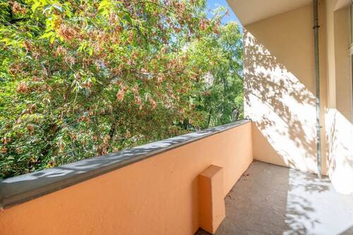 Balkon - 2 Zimmer Etagenwohnung in Berlin