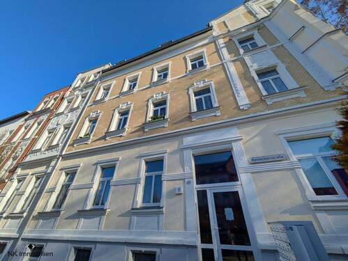 Gebäude - 3 Zimmer Etagenwohnung in Chemnitz