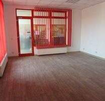 - Büro- oder Ladenraum - - 260,00&nbsp;EUR Kaltmiete, ca.&nbsp; 44,00&nbsp;m&sup2;&nbsp;Wohnfl&auml;che in Weißenfels (PLZ: 06667)