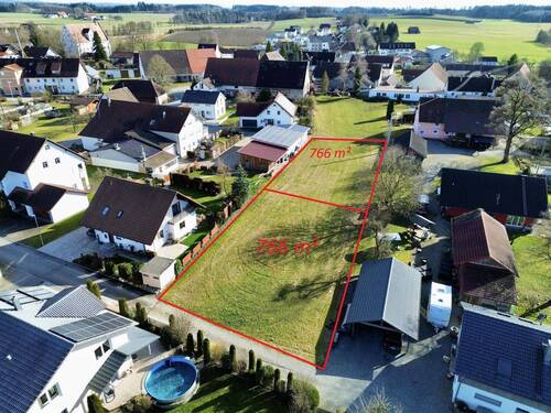 Aufteilung - Zwei sonnige Wohnbaugrundstücke in ruhiger Lage bei Bad Waldsee - Michelwinnaden