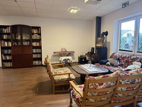 Besprechungsraum zzgl. - 