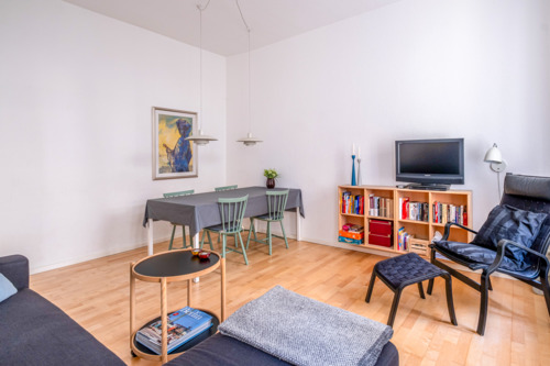 Weitere Ansicht Wohnzimmer - 2 Zimmer Etagenwohnung zum Kaufen in Berlin