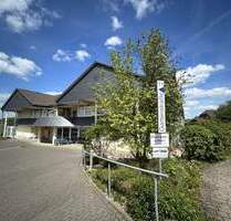 * * Seniorengerechte 2 Zimmer Wohnung * * - Kirchberg